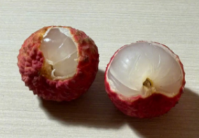 原来荔枝变白就代表不新鲜了